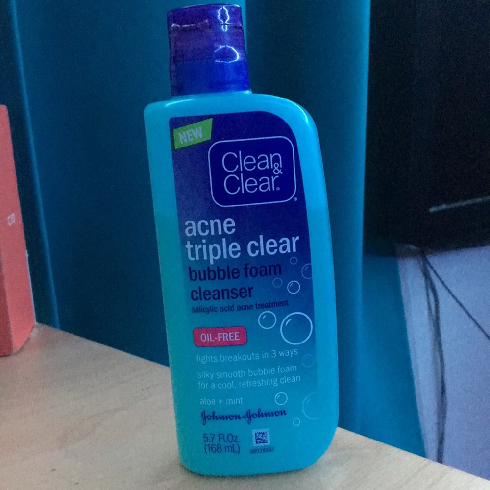 Acne Triple Clear Bubble Foam Cleanser